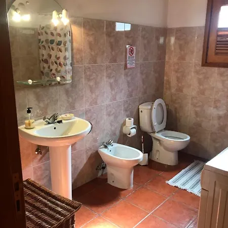 La Era De Las Rosas Agulo